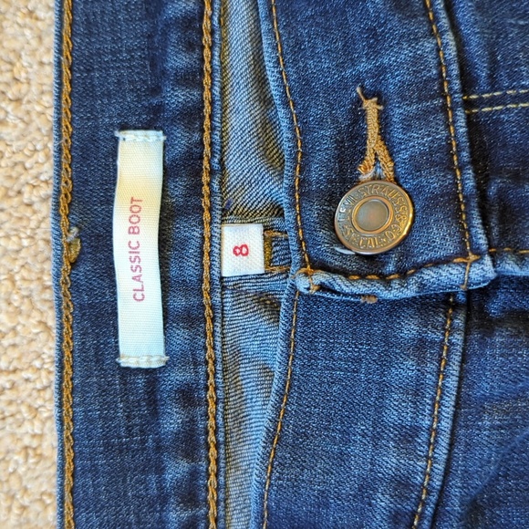 Levi's Classic Boot Cut Women's Jeans, Medium Wash, size 8 - Picture 2 of 8